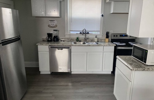 North College Hill House | Amazing Grace is the one for family fun a relaxing vacation or content creation!