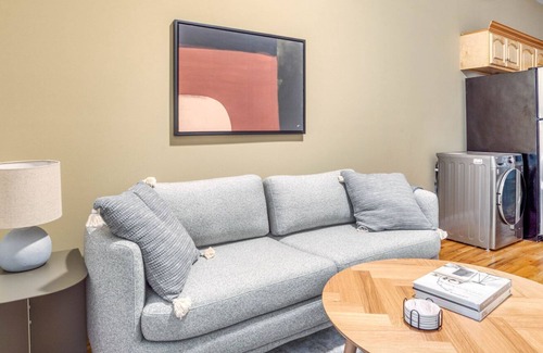 Greenpoint Apartment | Amazing Greenpoint 2BR w/ W/D, nr McCarren Park, by Blueground