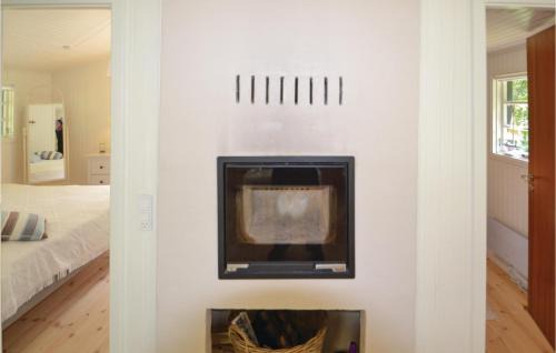 Øksenmølle House | Amazing Home In Ebeltoft With Wifi