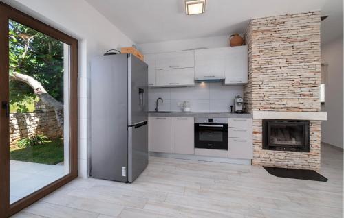 Golas House | Amazing Home In Golas With Wifi