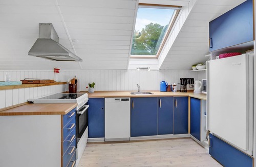 Kelstrup Strand House | Amazing home in Haderslev with WiFi
