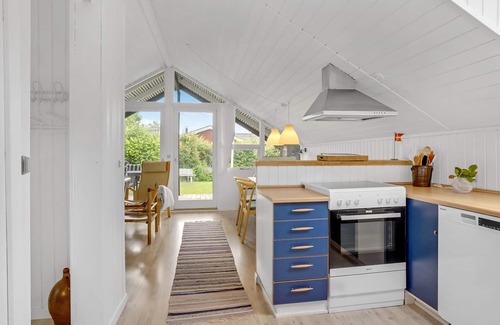 Kelstrup Strand House | Amazing home in Haderslev with WiFi