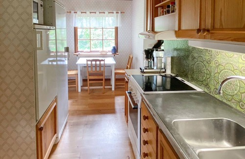 Loderup House | Amazing home in Löderup with kitchen