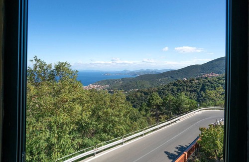 Marciana House | Amazing Home in Marciana With 3 Bedrooms and Internet