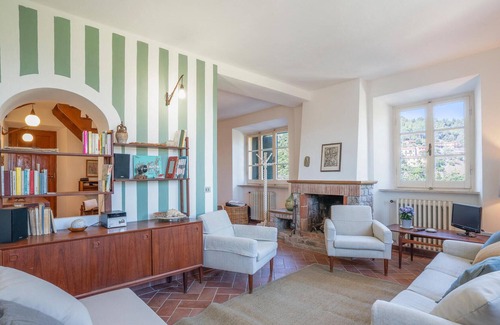 Marciana House | Amazing Home in Marciana With 3 Bedrooms and Internet