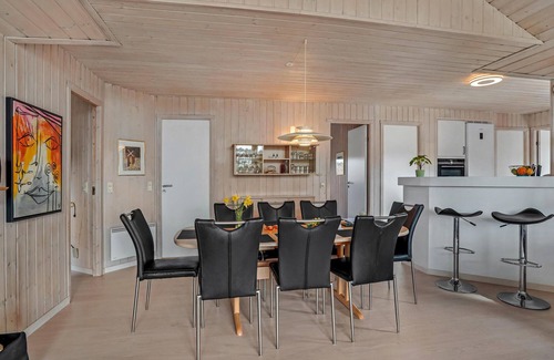 Klegod House | Amazing home in Ringkøbing with kitchen