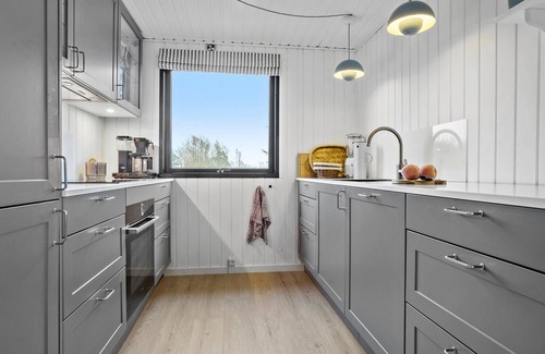 Lihme House | Amazing home in Spøttrup with WiFi