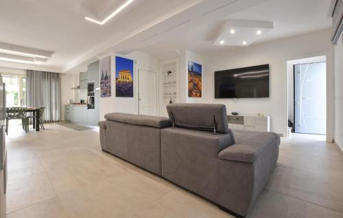 Sant'Onofrio House | Amazing Home In Trabia