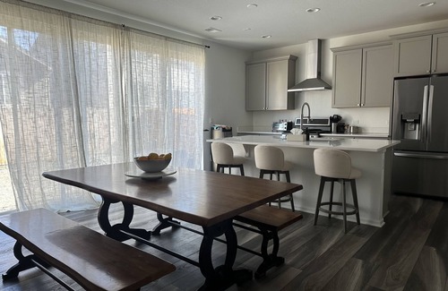 Commerce City House | Amazing home near DIA and I70