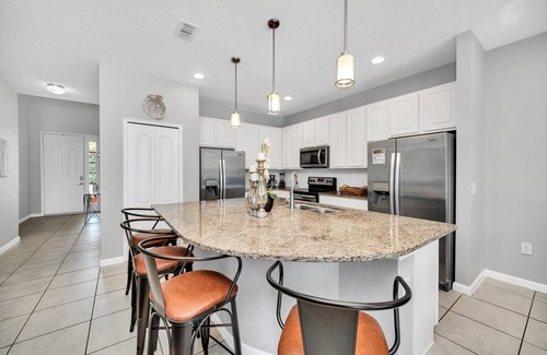 Sunridge Woods House | Amazing HOME W/POOL, GAME ROOM NEAR DISNEY, 8 BEDS
