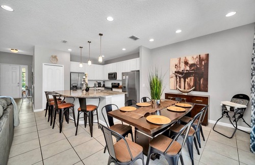 Sunridge Woods House | Amazing HOME W/POOL, GAME ROOM NEAR DISNEY, 8 BEDS