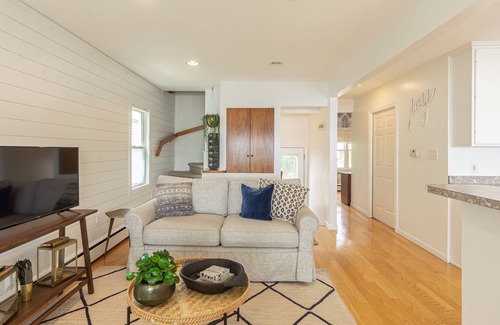 Lake Fenton House | Amazing lake front home on all sports Lake Fenton