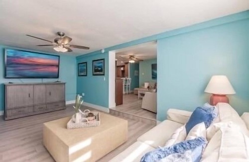 Lake Park House | Amazing Location! Old Florida Charm