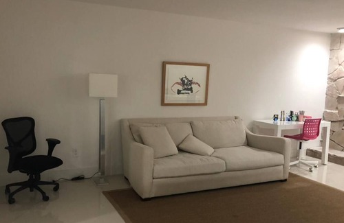 Miramar House | AMAZING MODERN/COUNTRY STYLE HOUSE, ALMOST 5 ACRES