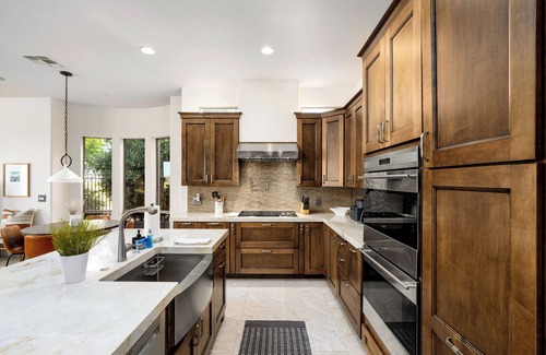 Mirabel Village House | Amazing Oasis w/Stunning Views & Private Hot Tub in Scottsdale, AZ!