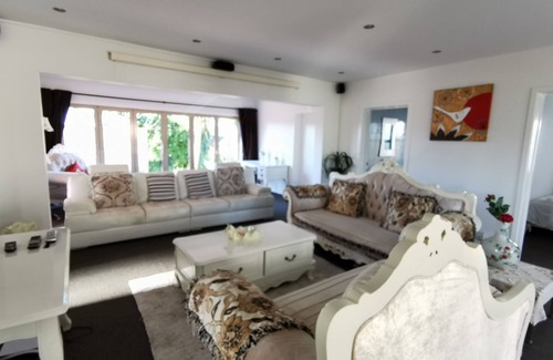 Te Atatu Peninsula Villa | Amazing sea view