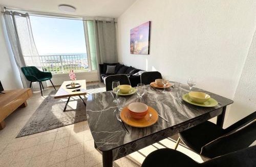 Kiryat Yam Apartment | Amazing sea view