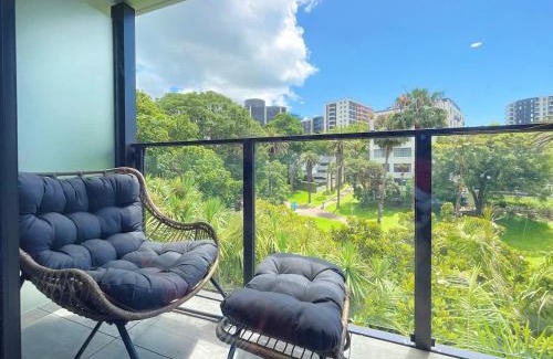 Newton Apartment | Amazing SkyTower & Park View - Parkside Living with AC