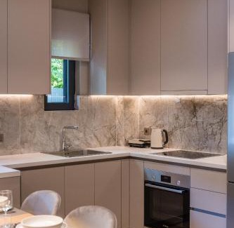 Khalandrion Apartment | Amazing Stay