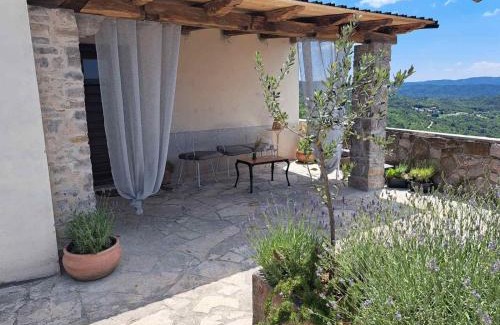 Grabri Apartment | Amazing STUDIO CASA FERMEGLIA with private jacuzzie and perfect panoramic view