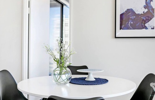 Zetland Apartment | Amazing View Kozy 2 Bed APT with Parking Waterloo Nwa052