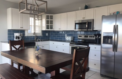 The Point House | AMAZING VIEWS! Beachfront Duplex-West at the Point with a private POOL!