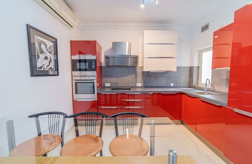 St. Julian's Apartment | Amazing Views of Spinola Bay in Heart of St.julians
