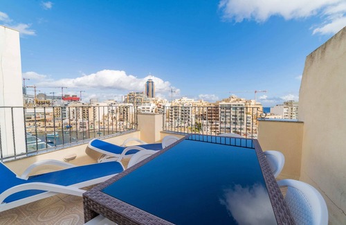 St. Julian's Apartment | Amazing Views of Spinola Bay in Heart of St.julians