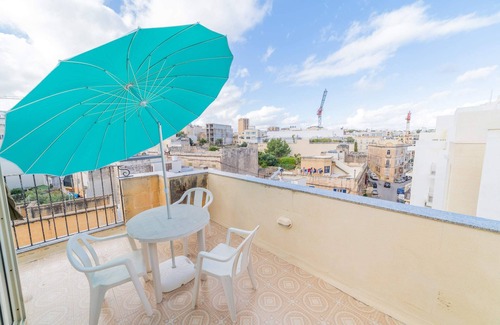 St. Julian's Apartment | Amazing Views of Spinola Bay in Heart of St.julians