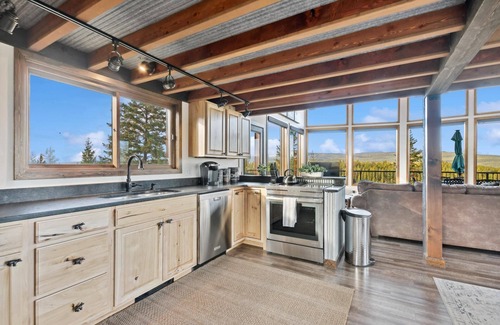 Whitefish House | Amazing views! Plus a Private Guest House! Grill!