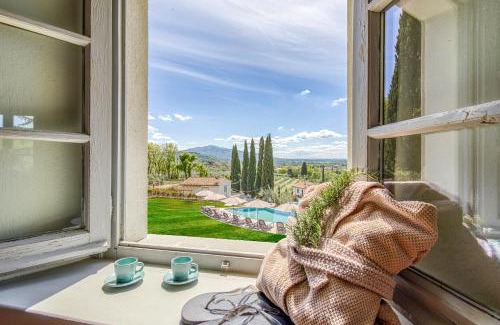 Ponte Buriano Apartment | Amazing Villa Chimera Green 10 Pool&Gym - Happy Rentals