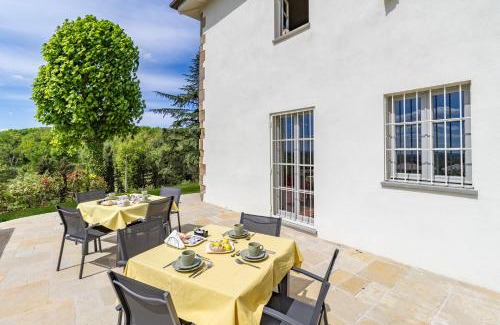Ponte Buriano Apartment | Amazing Villa Chimera Green 10 Pool&Gym - Happy Rentals