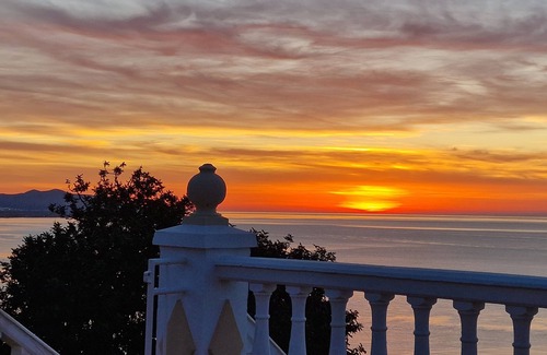 Velilla-Taramay Villa | Amazing villa with panoramic sea views close to the sea