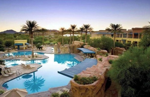 Desert Ridge Villa | Amazingly Spacey 1 Bedroom Villa inside Marriott's Canyon Villas Resort