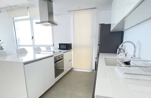 Aamchit Ski Chalet | Amchit Bay Beach Residences 2BR Rooftop w/ Jaccuzi