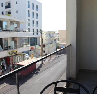 Dobra Voda Apartment | AMD - studio104