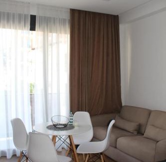 Dobra Voda Apartment | AMD - studio104