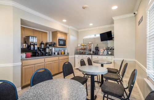 New Braunfels Hotel | Americas Best Value Inn New Braunfels