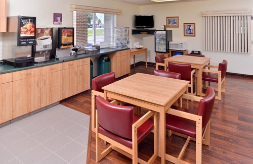 Spring Valley Hotel | Americas Best Value Inn & Suites Spring Valley
