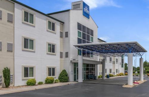 Knoxville Hotel | Americas Best Value Inn-Knoxville East
