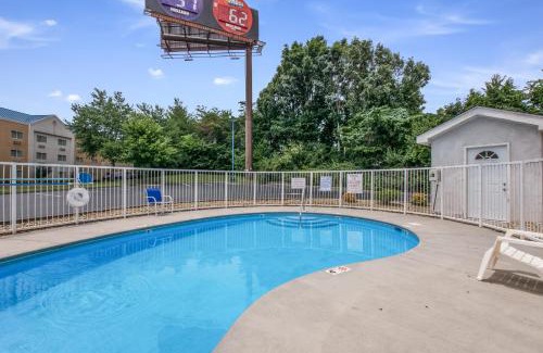 Knoxville Hotel | Americas Best Value Inn-Knoxville East