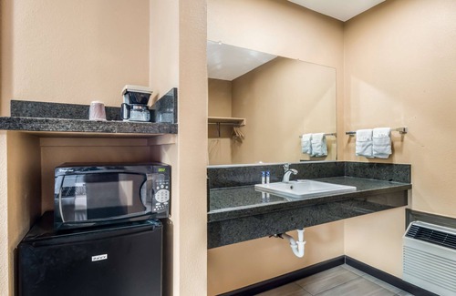 Ukiah Hotel | Americas Best Value Inn Ukiah