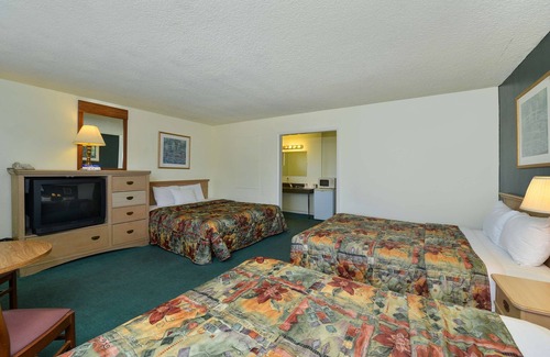 Red Bluff Hotel | Americas Best Value Inn Red Bluff
