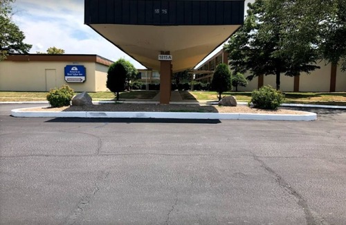 Wilson Apartment | Americas Best Value Inn Wilson UNIT 10 2 BEDS GROUND FLOOR
