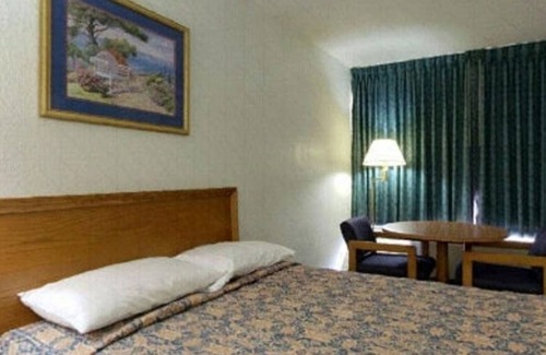 Wilson Apartment | Americas Best Value Inn Wilson - unit 18 one bed first floor