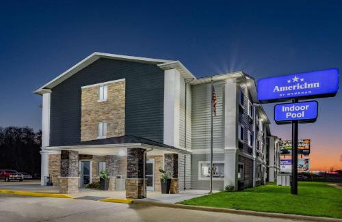 Quincy Hotel | AmericInn by Wyndham Quincy
