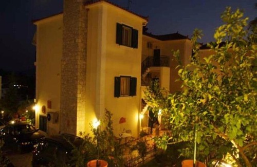 Mavrovouni Apartment | Amfitrion