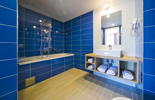 Cove Tri Zala (Zrnovo) Hotel | Aminess Vival Port9 Resort