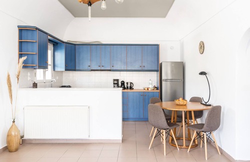 Santorini Hotel | Ampelos Executive Houses