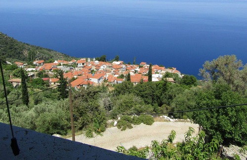 Ampelos Cottage | Ampelos seaview and mountainview